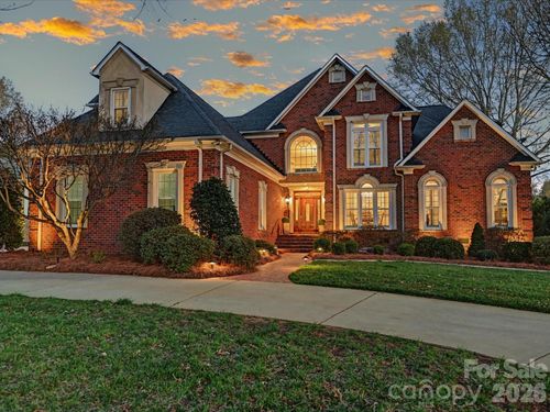 1321 Churchill Downs Dr, Waxhaw, NC, 28173-6585 | Card Image
