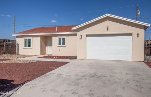 430 Anchor Ct, Chaparral, NM, 88081-7956 | Card Image