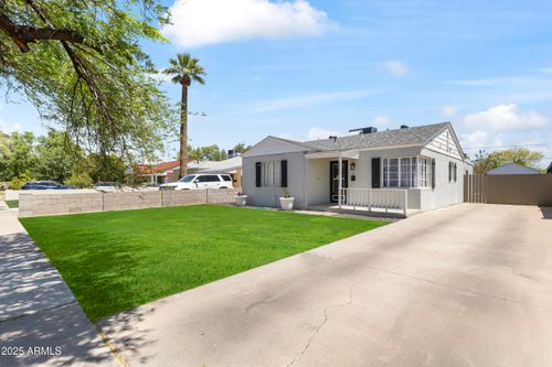 2009 N 17th Ave, Phoenix, AZ, 85007-1401 | Card Image