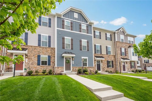 4404 Spruce Rd, Gibsonia, PA, 15044-6923 | Card Image