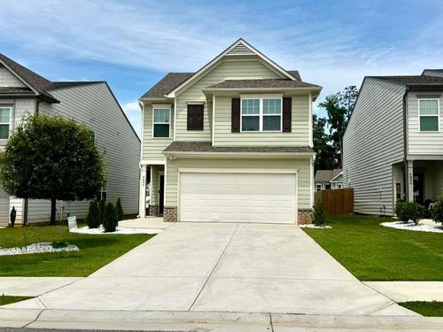 4895 Hillstone Dr, Gainesville, GA, 30504-8128 | Card Image