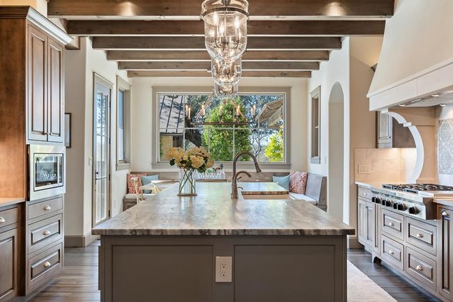 Perfect gathering place for family | Image 17