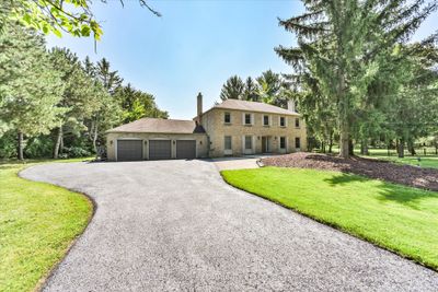 7 Skyview Lane, House other with 4 bedrooms, 3 bathrooms and 15 parking in Aurora ON | Image 2