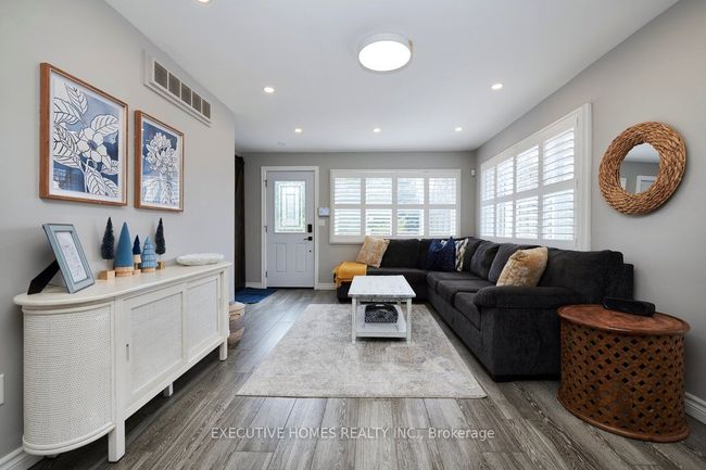 30 Winterset Ave, House other with 3 bedrooms, 2 bathrooms and 4 parking in Tiny ON | Image 7