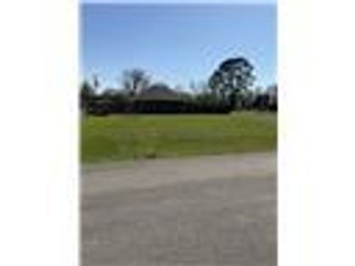 1604 Walenta Ave, Rosenberg, TX, 77471-5820 | Card Image