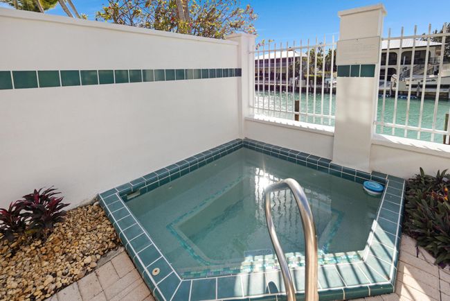Spa/Dipping pool | Image 24
