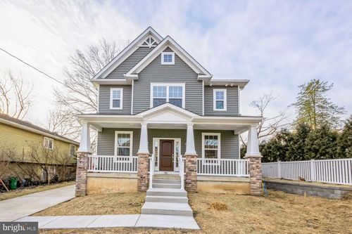 920 Berkeley Ave, Trenton, NJ, 08618-5322 | Card Image