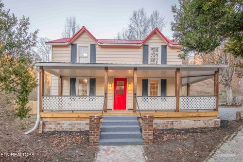 299 Big Mountain Hollow Rd, Oliver Springs, TN, 37840-3034 | Card Image