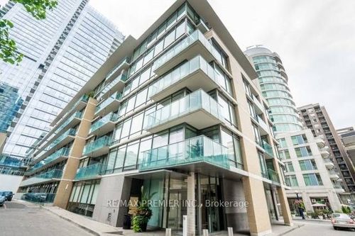 205-21 Scollard St, Toronto, ON, M5R1G1 | Card Image