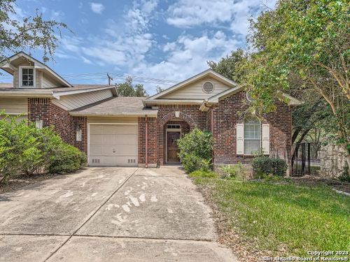 7722 Wexford Sq, San Antonio, TX, 78240-3923 | Card Image