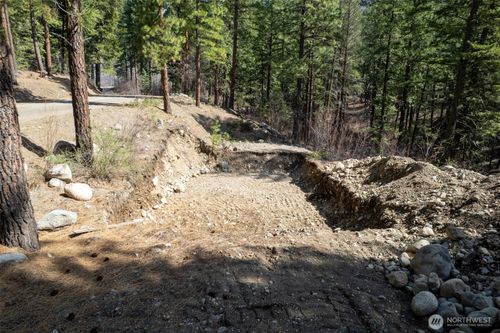 94 Homestead Rd, Winthrop, WA, 98862-9771 | Card Image