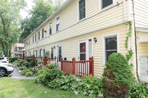 f-30 Clayton St, Springfield, MA, 01107-1081 | Card Image