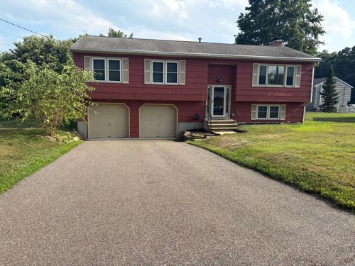 34 Kelly Crest Rd, Branford, CT, 06405-6255 | Card Image