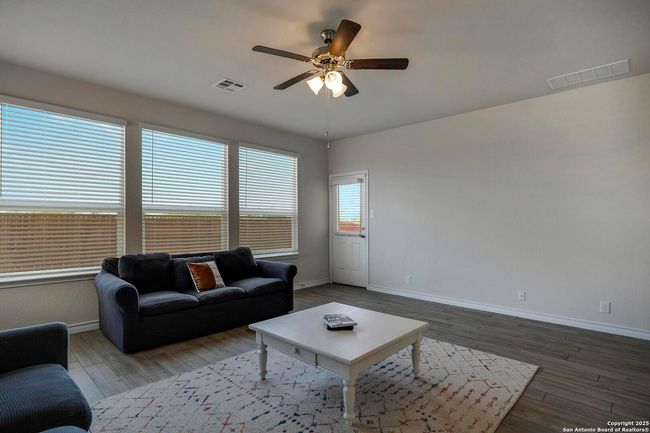 702 Overlook Rdg, House other with 5 bedrooms, 4 bathrooms and null parking in Cibolo TX | Image 22