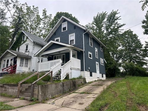 987 Boone St, Akron, OH, 44306-1115 | Card Image