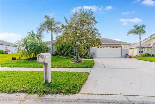 3224 Countryside View Dr, SAINT CLOUD, FL, 34772-7050 | Card Image