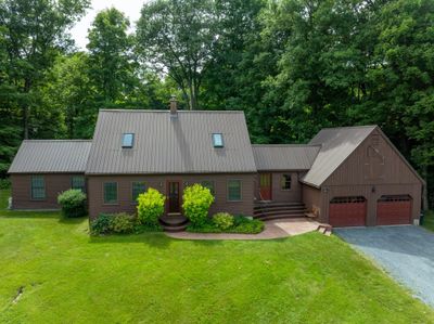 108 Windrow Lane, House other with 3 bedrooms, 1 bathrooms and null parking in Hinesburg VT | Image 1