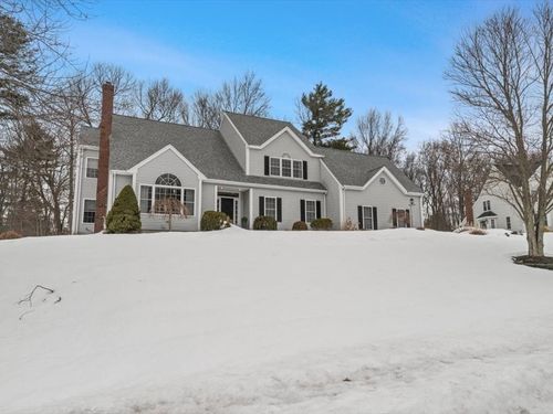 30 Pennock Rd, Ashland, MA, 01721-1477 | Card Image