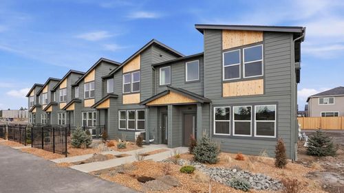 21315 Wilderness Way, Bend, OR, 97702-2394 | Card Image