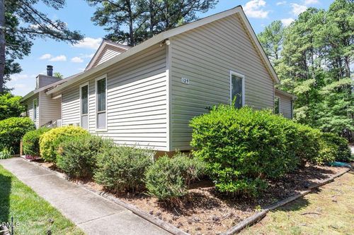129 Lake Pine Drive, Cary, NC, 27511 | Card Image