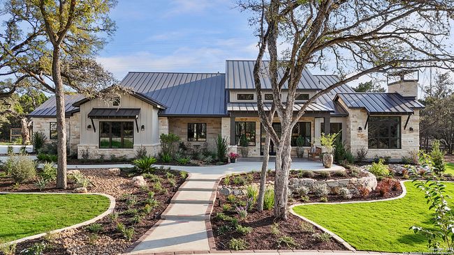 8170 Blue Oak, House other with 4 bedrooms, 5 bathrooms and null parking in Garden Ridge TX | Image 6