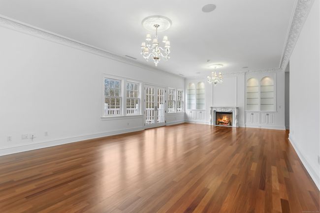 Primary Bedroom Suite with 2 Primary Baths, Sitting Room and Dressing Room | Image 20