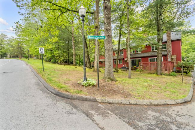 9 - 9 Lower Commons, Condo with 2 bedrooms, 3 bathrooms and null parking in Woodbury CT | Image 4