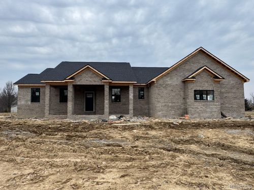 4104 Carriage Hill Dr, Metamora, MI, 48455-9285 | Card Image