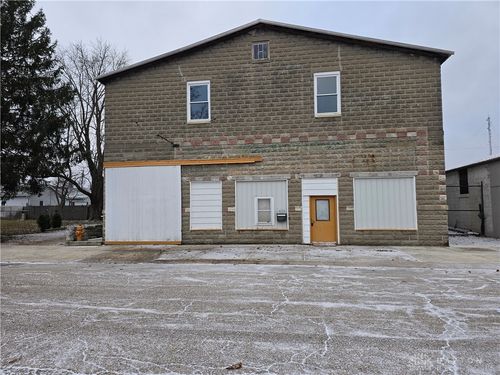 415 N Cherry St, Eaton, OH, 45320-1857 | Card Image