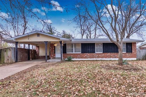 6272 Treeridge Trl, Saint Louis, MO, 63129-4643 | Card Image