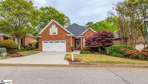 111 Bouchillion Dr, Greenville, SC, 29615-6195 | Card Image
