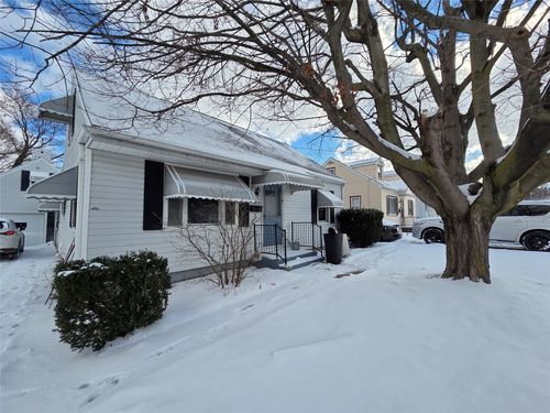 3813 Washington Ave, Erie, PA, 16508 | Card Image