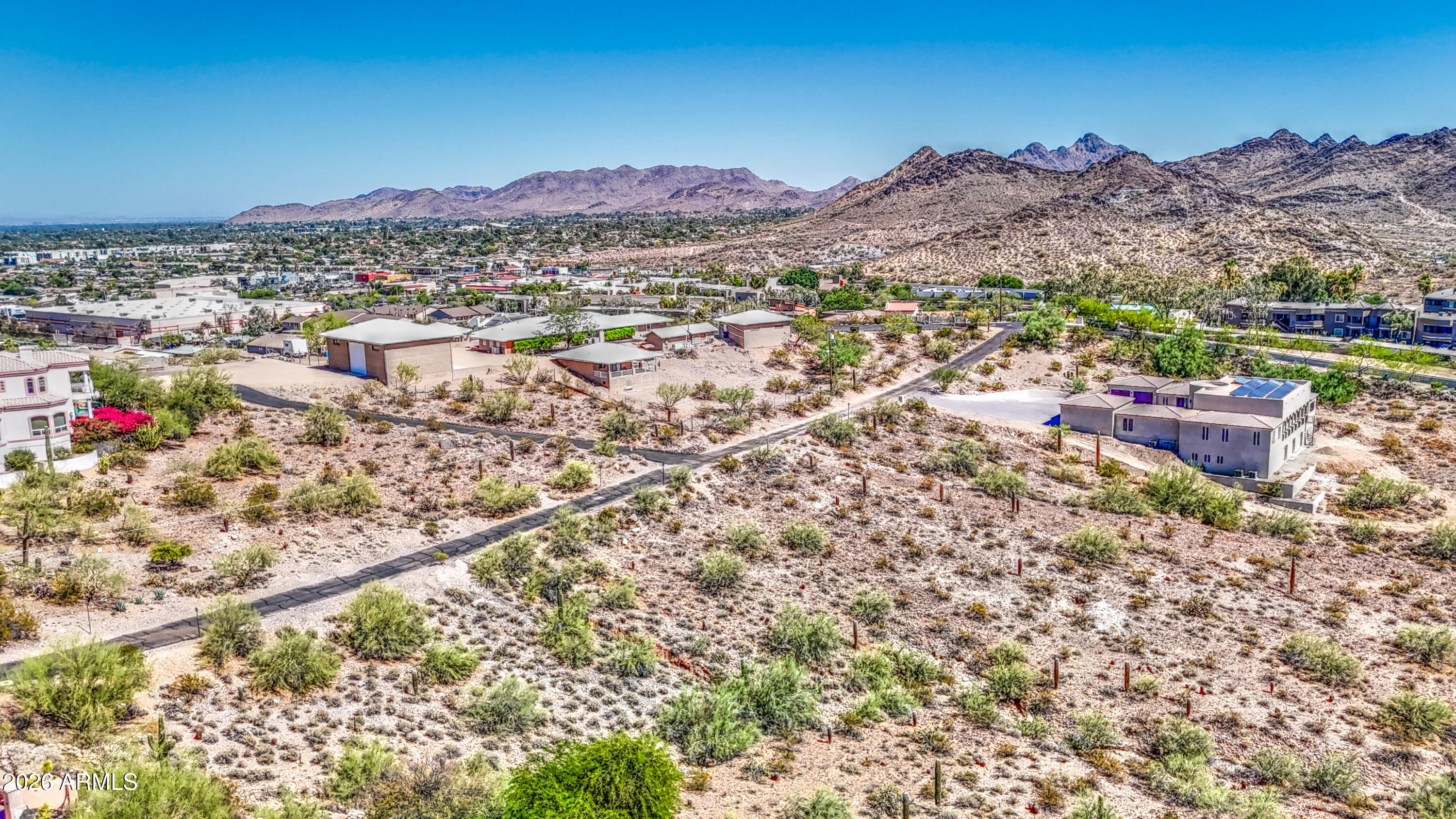 Land in Phoenix 4