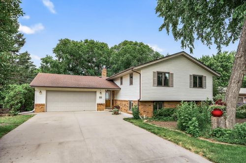 5125 Irondale Rd, Mounds View, MN, 55112-4956 | Card Image