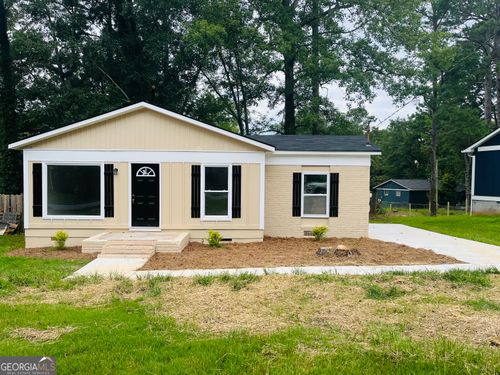 31 Westgate Park Ln, Newnan, GA, 30263-1721 | Card Image