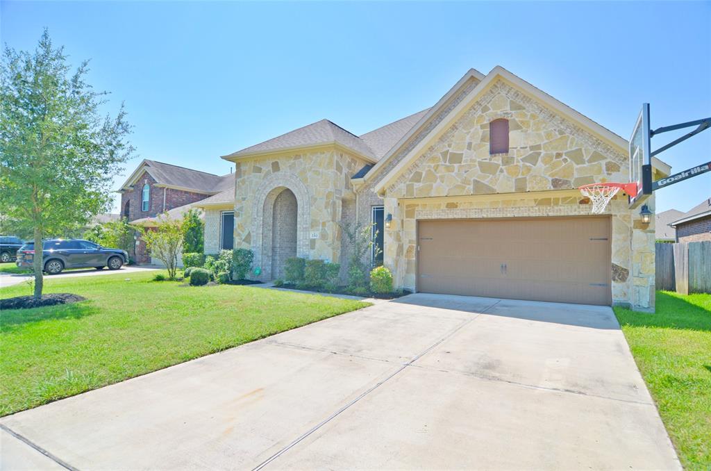 Tacoma Ct, League City, TX 77573