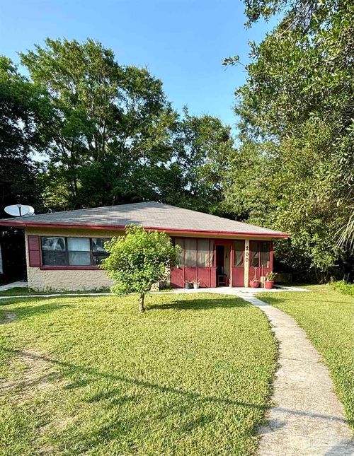 200 Georgia Dr, Pensacola, FL, 32505-4607 | Card Image
