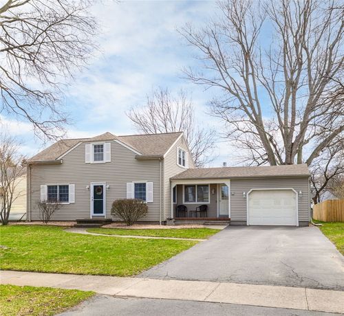 111 Alfonso Dr, Greece, NY, 14626-2047 | Card Image