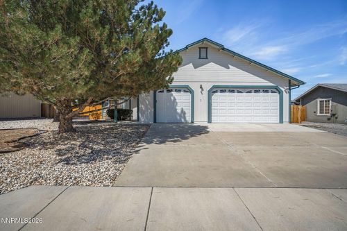 1419 Rosy Finch Dr, Sparks, NV, 89441-7875 | Card Image