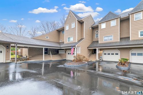 5-5 Meeting House Ln, Shelton, CT, 06484-2868 | Card Image