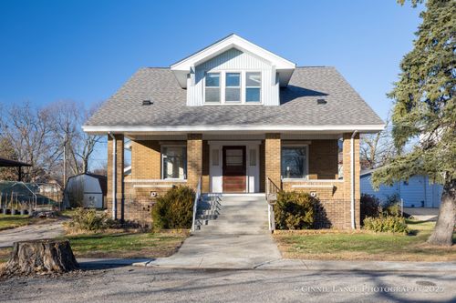 212 E Washington St, Kentland, IN, 47951 | Card Image