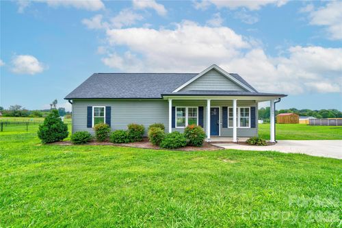 1041 Cleveland Ave, Grover, NC, 28073-9721 | Card Image