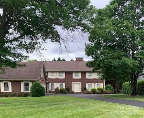 51 Old Field Rd, Taylorsville, NC, 28681-7637 | Card Image