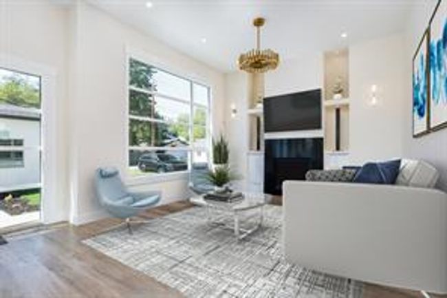 1427 4 St Nw, House detached with 7 bedrooms, 7 bathrooms and 4 parking in Calgary AB | Image 9