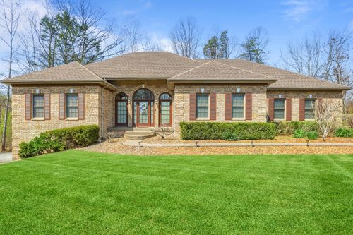 286 Ponderosa Trl, Corbin, KY, 40701-8590 | Card Image