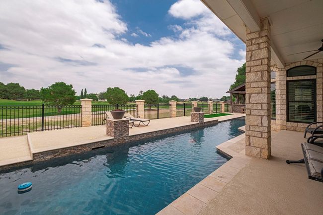 Pool | Image 75