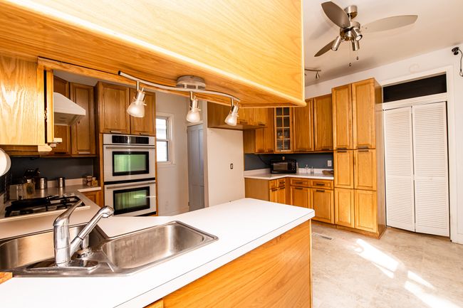 1308 Lafayette Ave, House other with 3 bedrooms, 4 bathrooms and null parking in Columbus IN | Image 12
