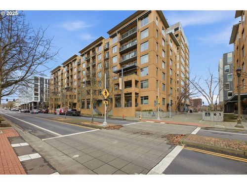 103-701 Columbia St, Vancouver, WA, 98660-3468 | Card Image