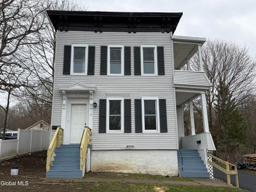 down-7 Hewitt St, Amsterdam, NY, 12010-2105 | Card Image