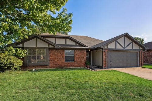 3317 Fairmeadows Ln, Fort Worth, TX, 76123-1212 | Card Image